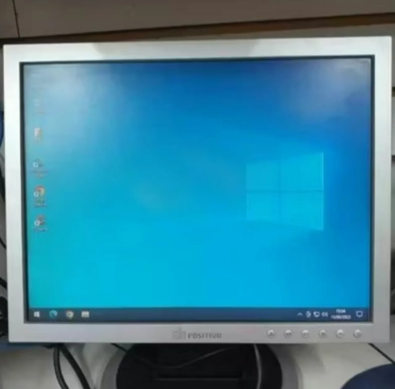 Monitor Positivo P015t105s 15 Polegadas, SÓ ENVIO POR CORREIOS