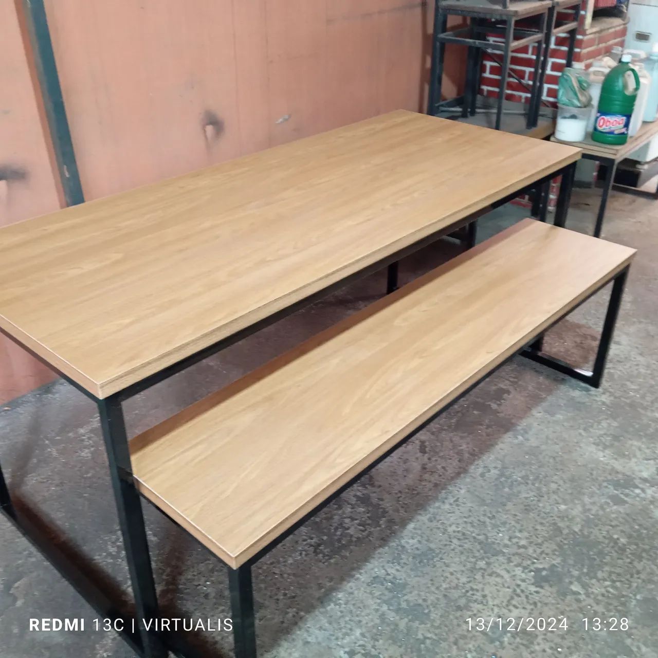 Conjunto Mesa e Banco de mdf com Estrutura em Ferro - Foto 4