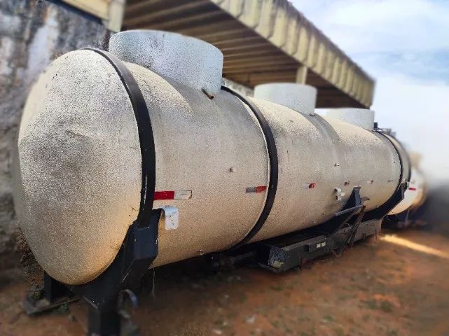 TANQUE INOX 12m³ ( 4+4+4m³) - 2008
