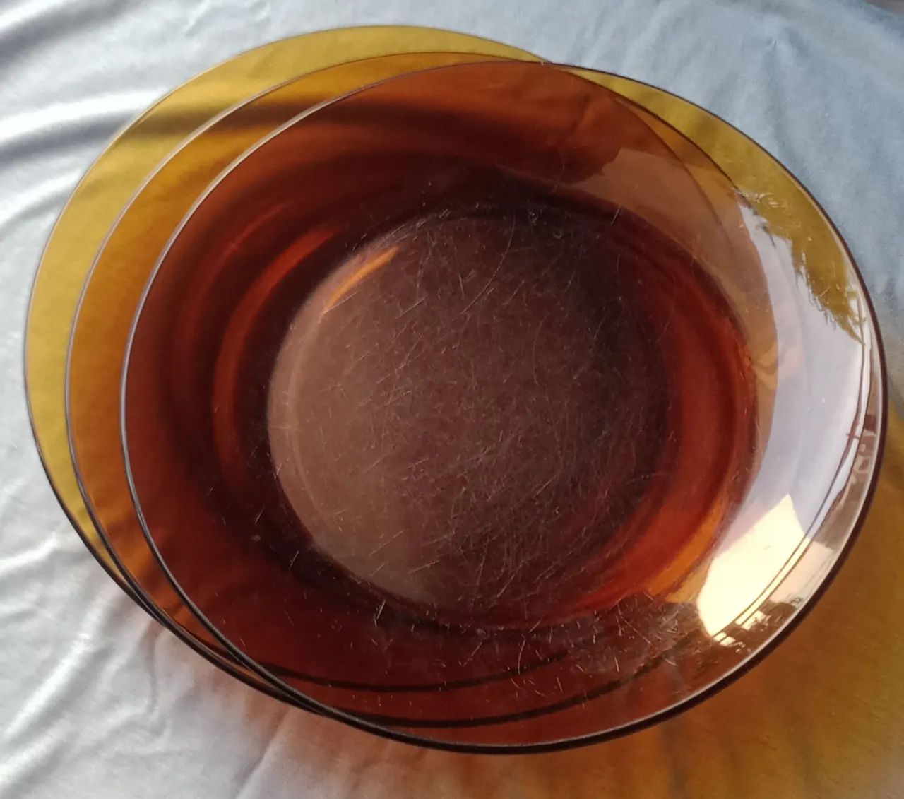 Conjunto de Prato e xícara de vidro âmbar vintage. Kit pratos de vidro64728430580482124