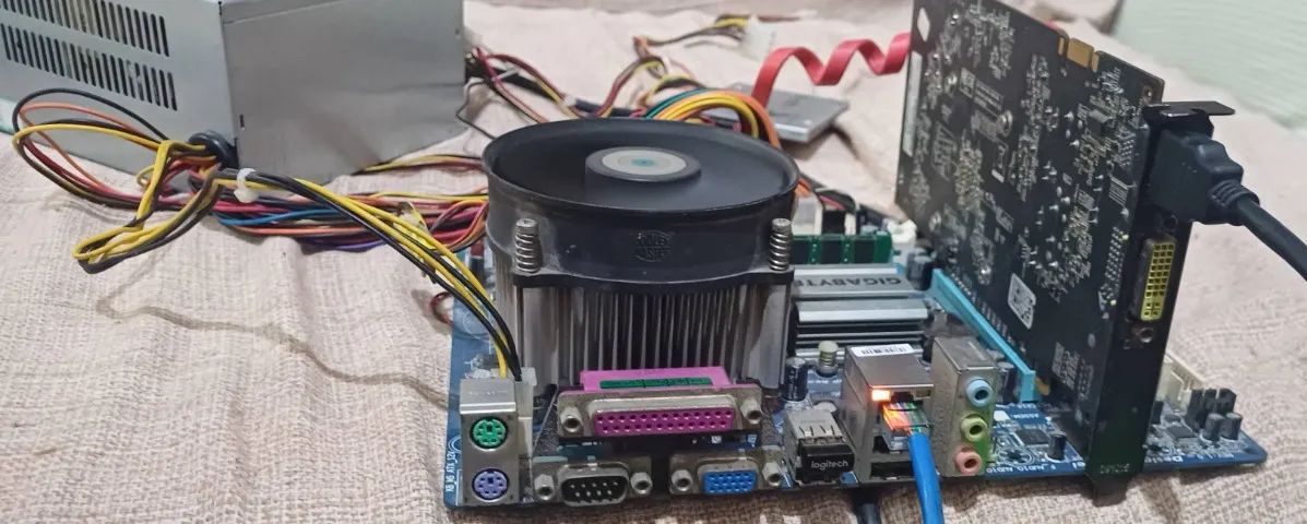 Placa mãe  Intel G41MT-ES2L - Foto 3