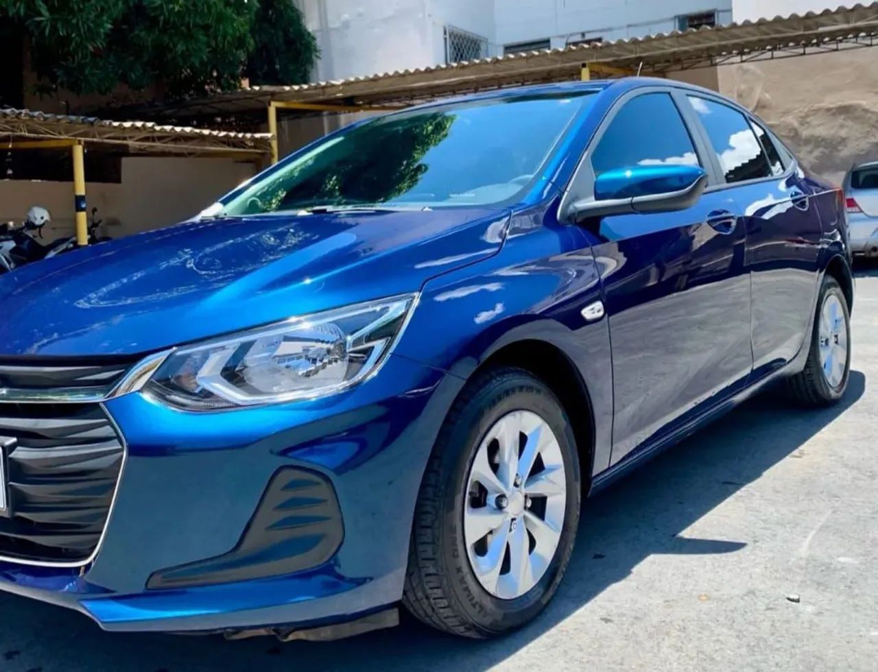 Onix plus turbo automático 