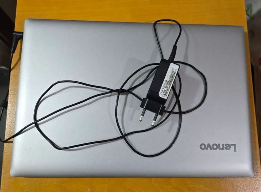 Notebook Lenovo