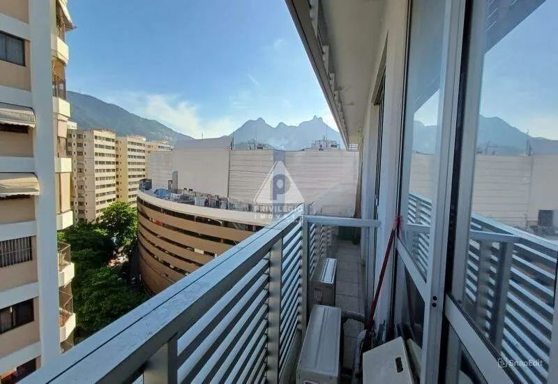 Sala Comercial Sofisticada ao Lado do Shopping Tijuca  Pronta para Uso! - Foto 14