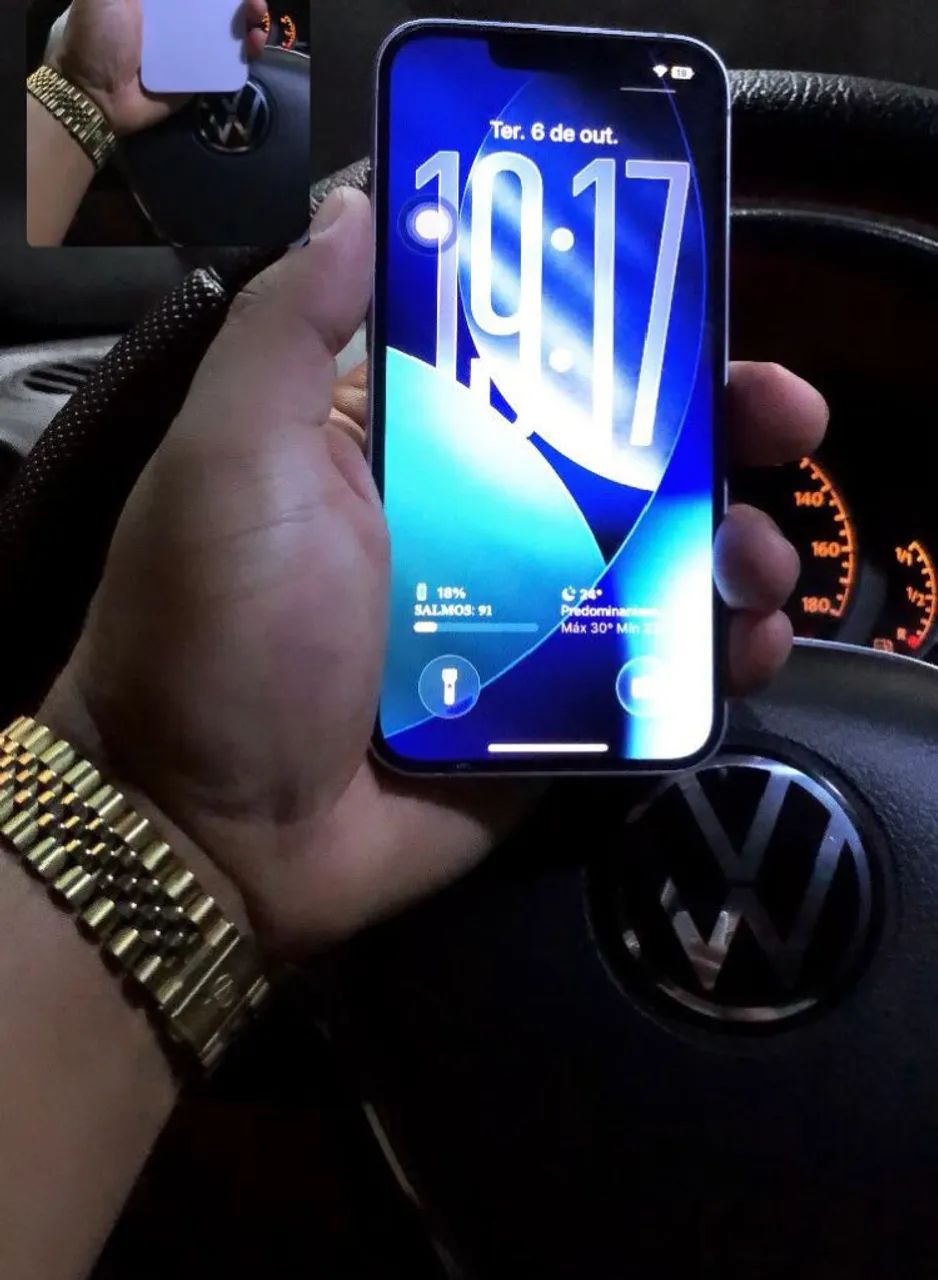 iPhone praticamente novo 