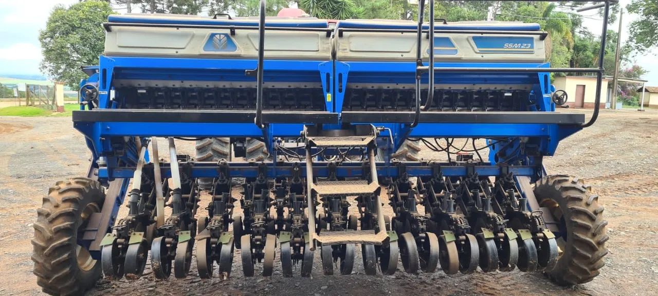 Semeadeira Semeato SSM 23 New Holland Ano 2015 (kit verão + monitor PM 400) - Foto 4