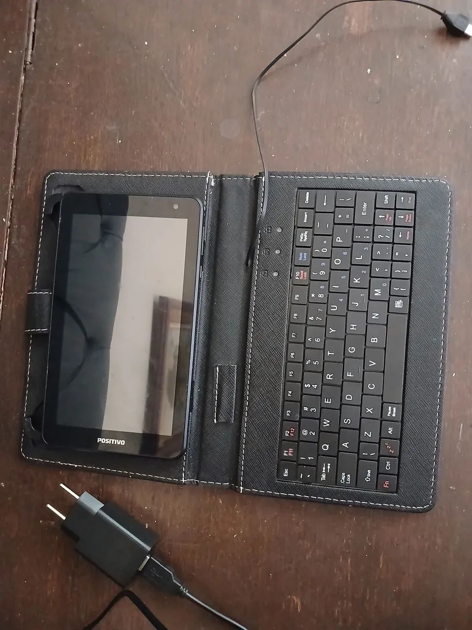 VENDE SE TABLET POR R$350 REAIS
