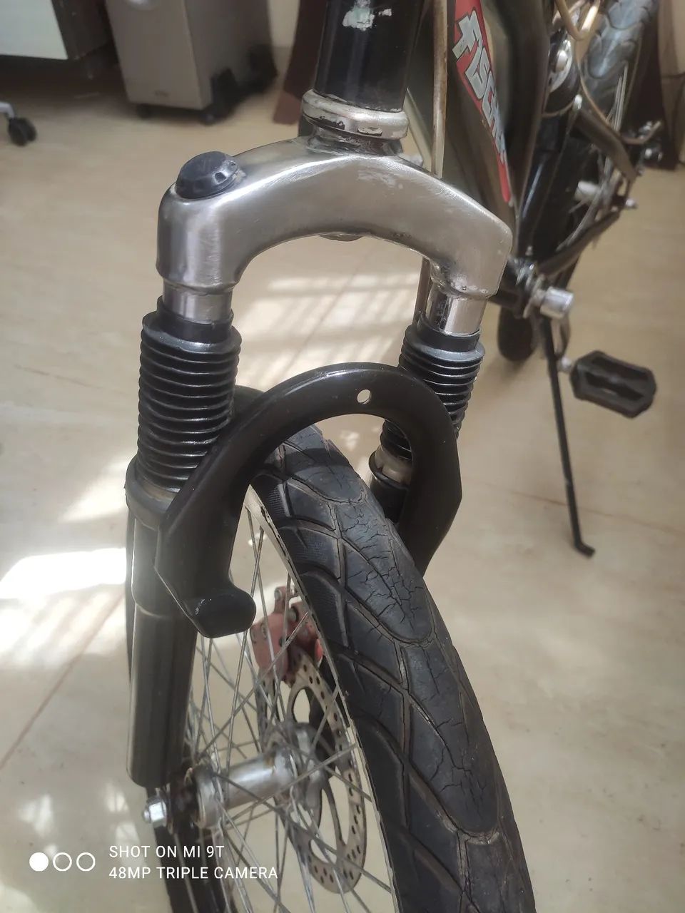 Bicicleta infantil aro 20,  freios a disco  - Foto 3