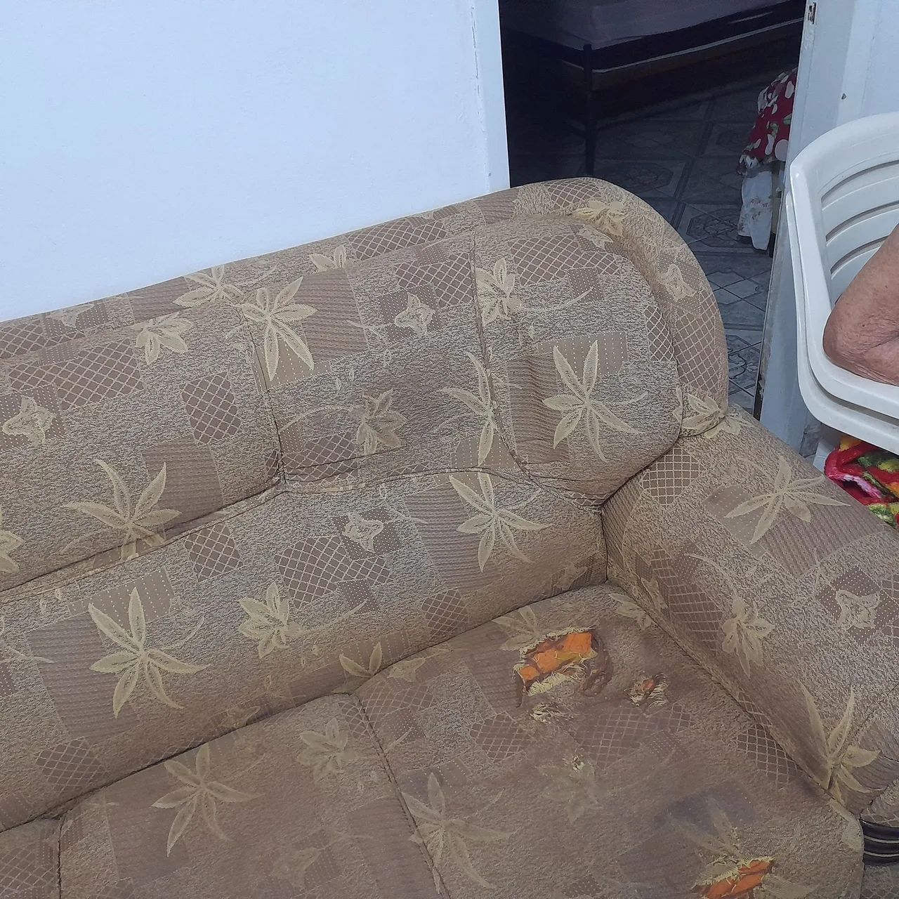 Sofá simples 419420929618749440