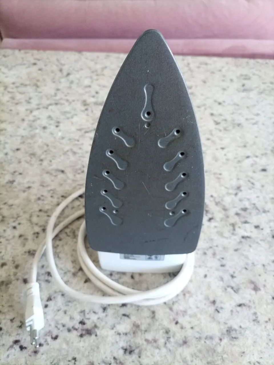 Ferro Passar Black Decker 127v - Foto 2