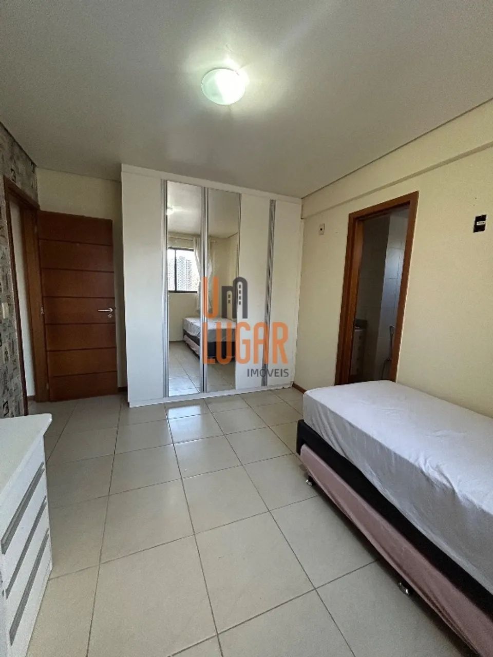Um Lugar Imóveis Vende / Aluga Apartamento com 3 Suítes no Edifício Village Moon, Umarizal - Foto 7
