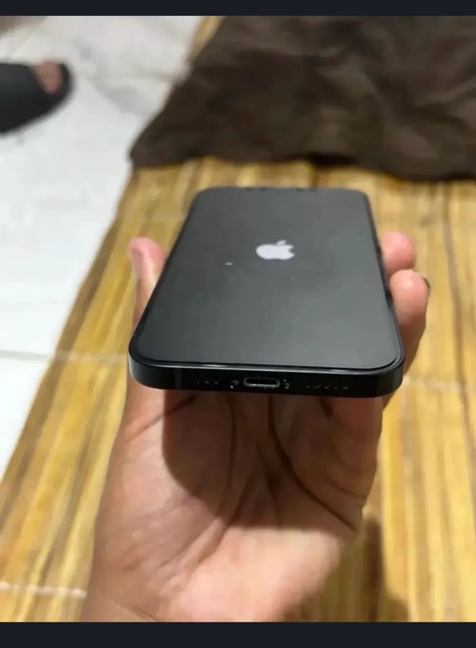 iPhone 12 - Foto 2