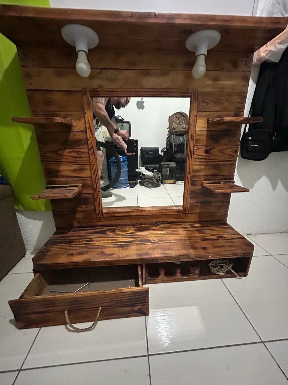 Bancada em Palet Barbearia 65568088085250124