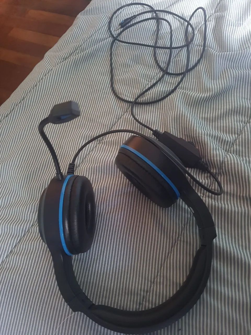 Headset 