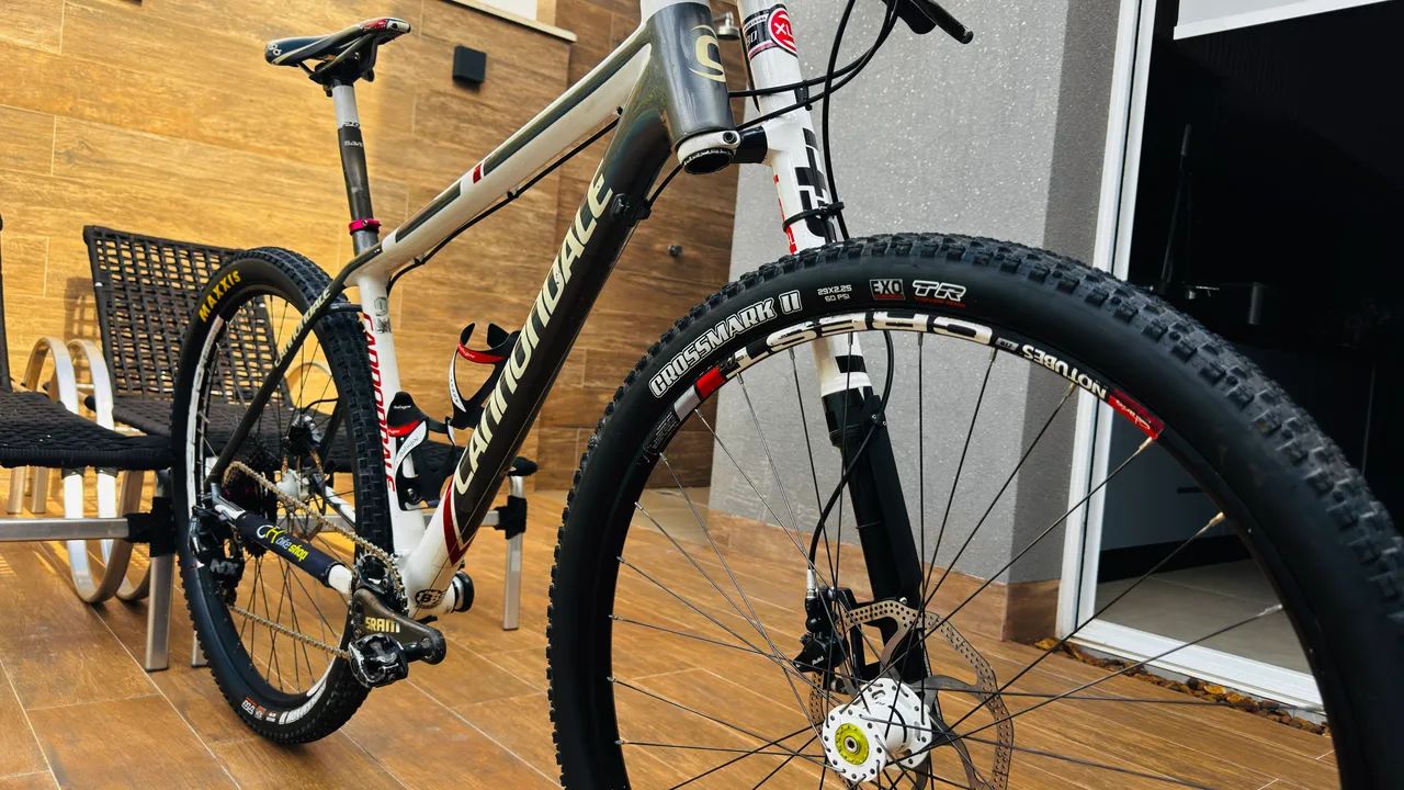 Cannondale Carbon Lefty - Pronta pra andar! - Foto 4