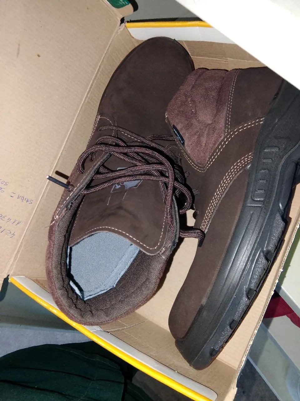 Bota/Botina fujiwara Tam 42 - Foto 2