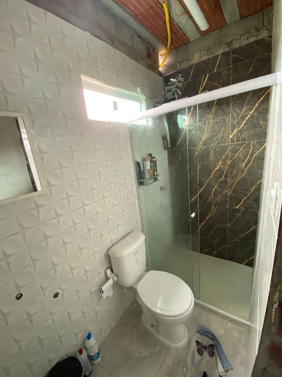 Vendo casa massagueira com ponto comercial  - Foto 4