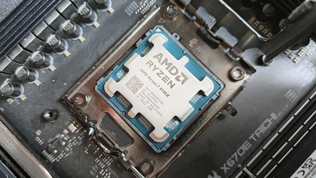 Processador Ryzen 7 9700x - Foto 3