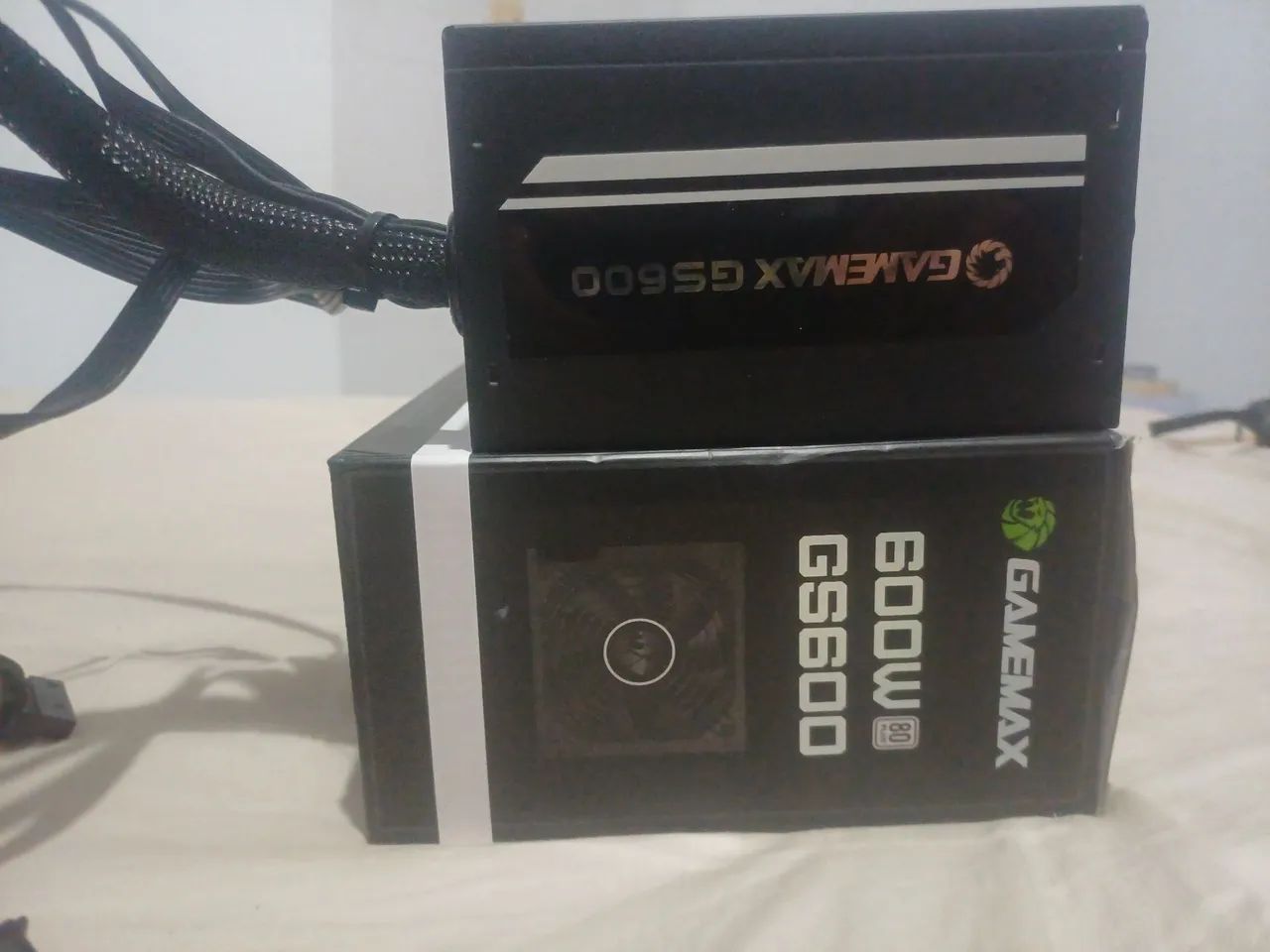 Fonte gamemax 600w 80 plus ativo