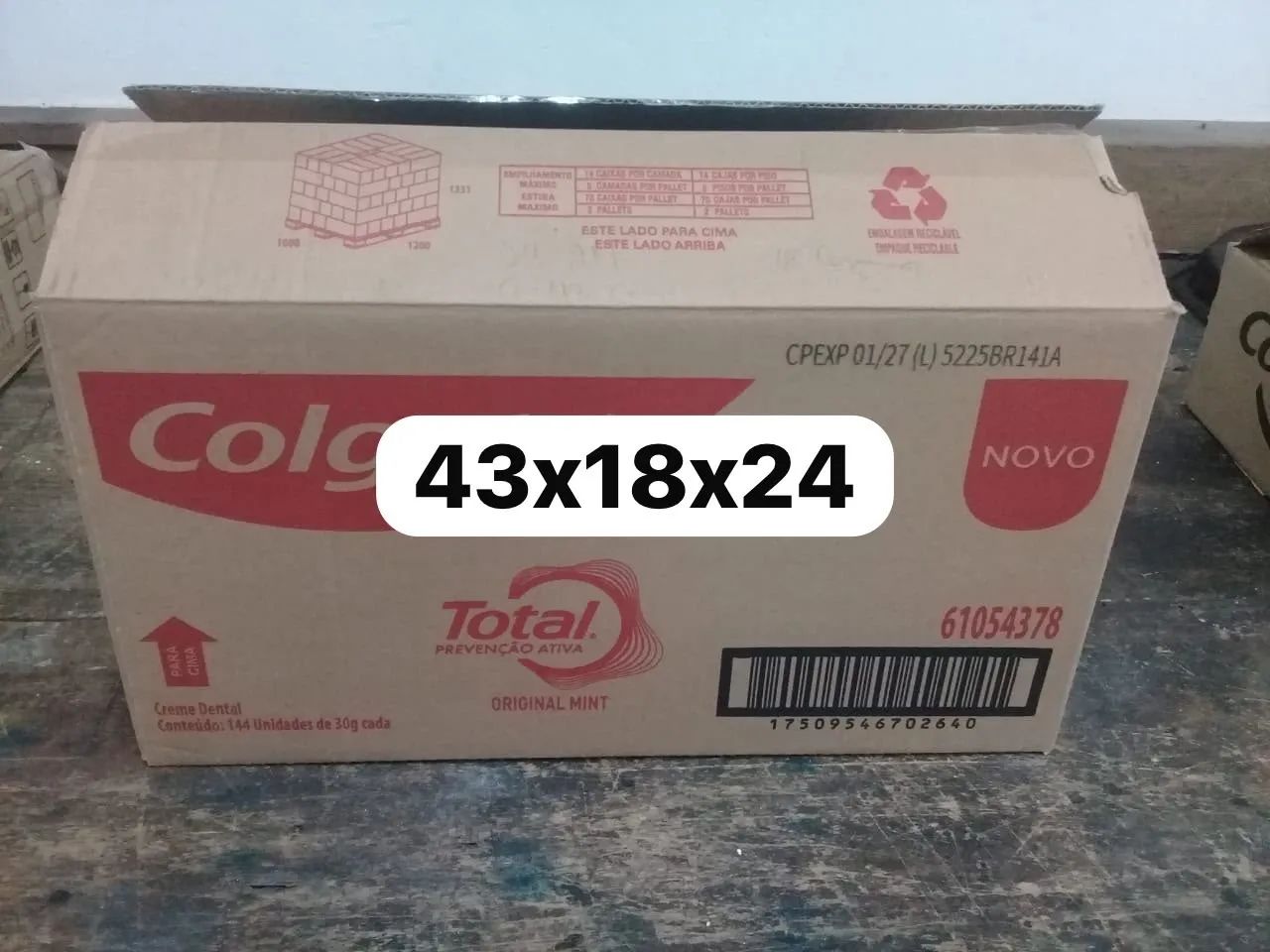 Lote de caixa de papelão 