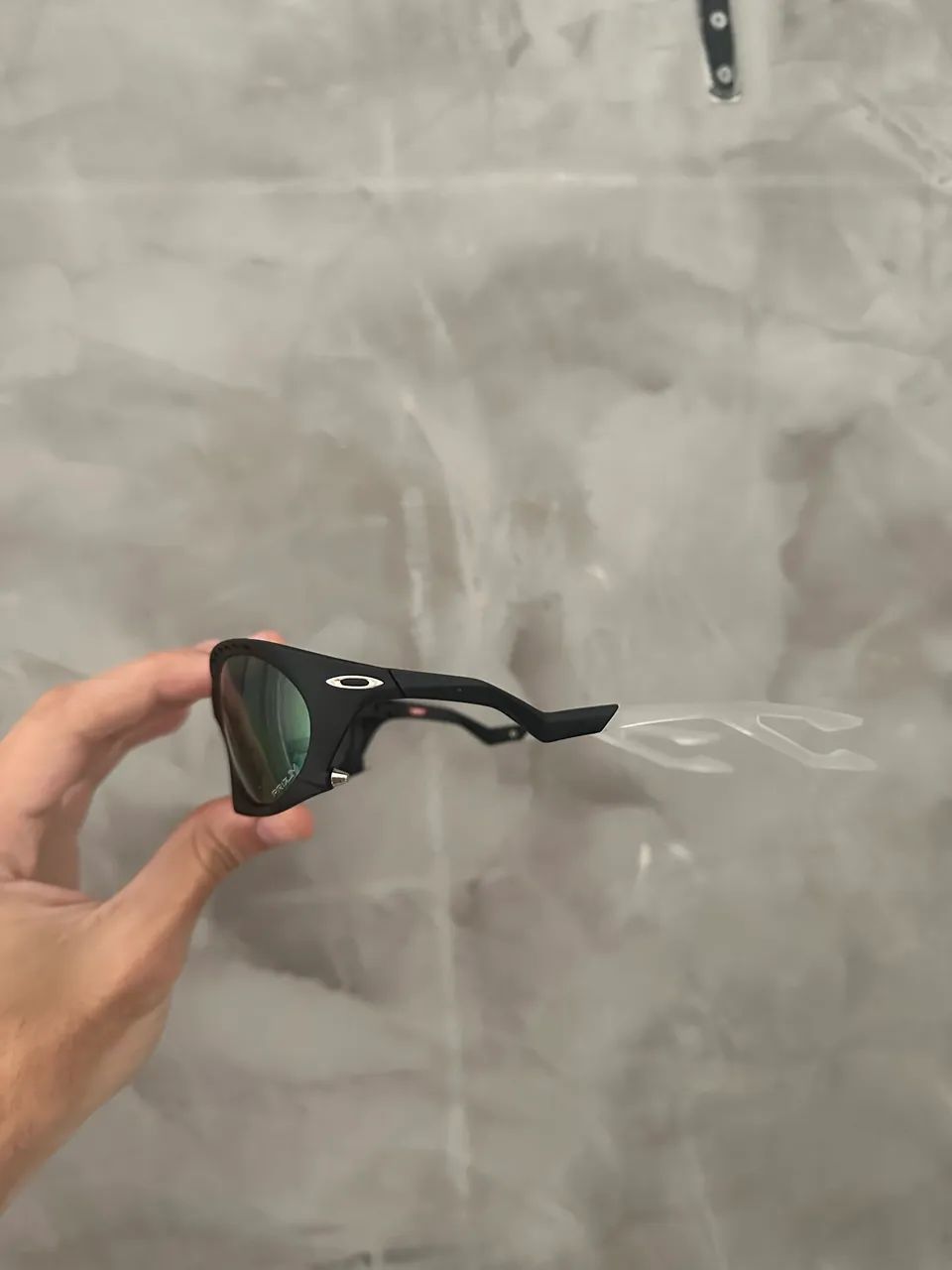 Óculos escuros juliete lupa oakley