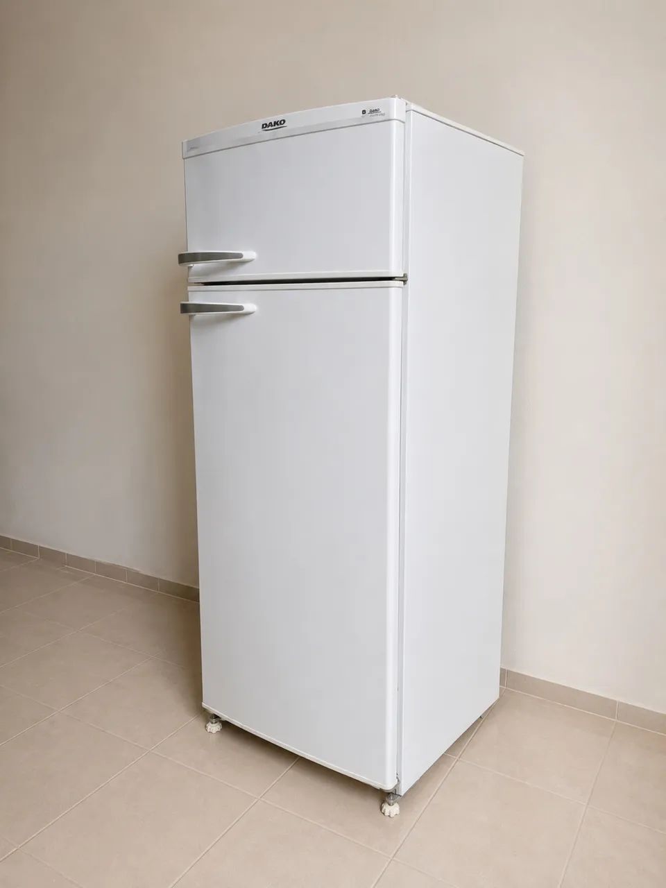 Geladeira Dako Duplex 350 L