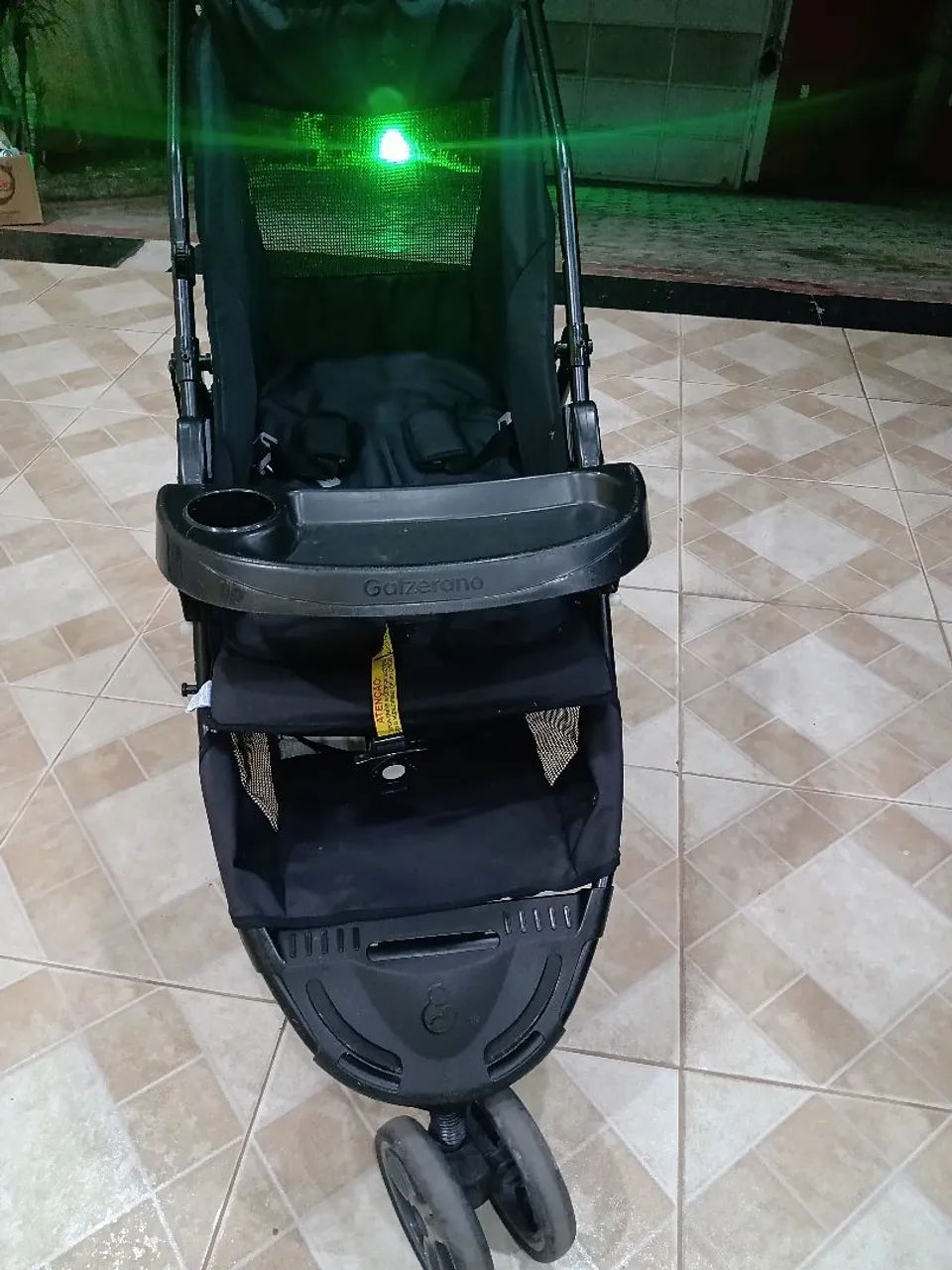 Vendo Carrinho de Bebê Galzerano  - Foto 5