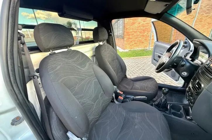 Fiat Strada Working Hard 1.4 Fire Flex 8V CS 2018 - Foto 4