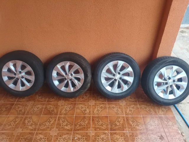pneus  - Foto 2