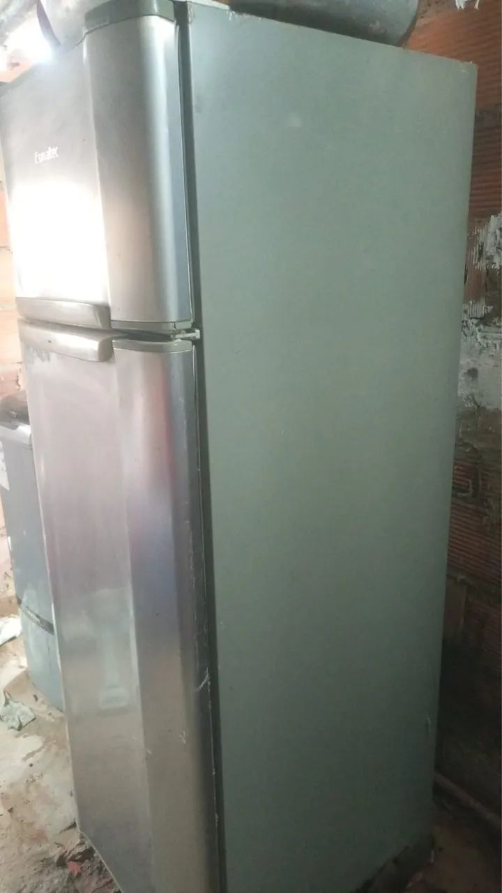Vendo geladeira  - Foto 2