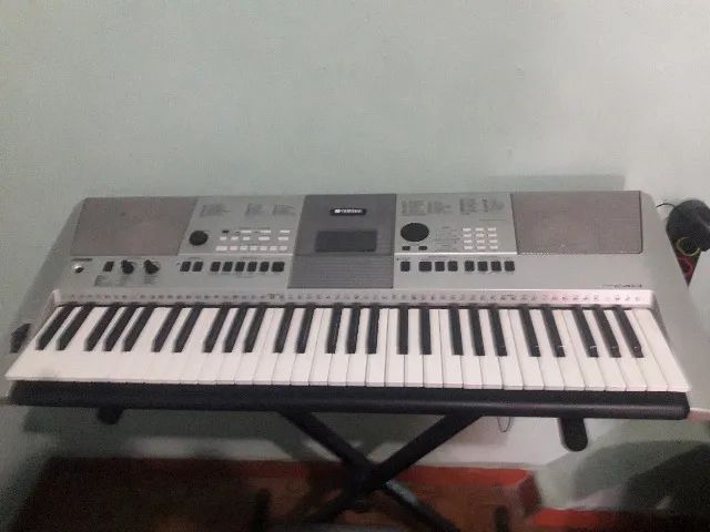teclado yamaha psr E413 - Foto 3