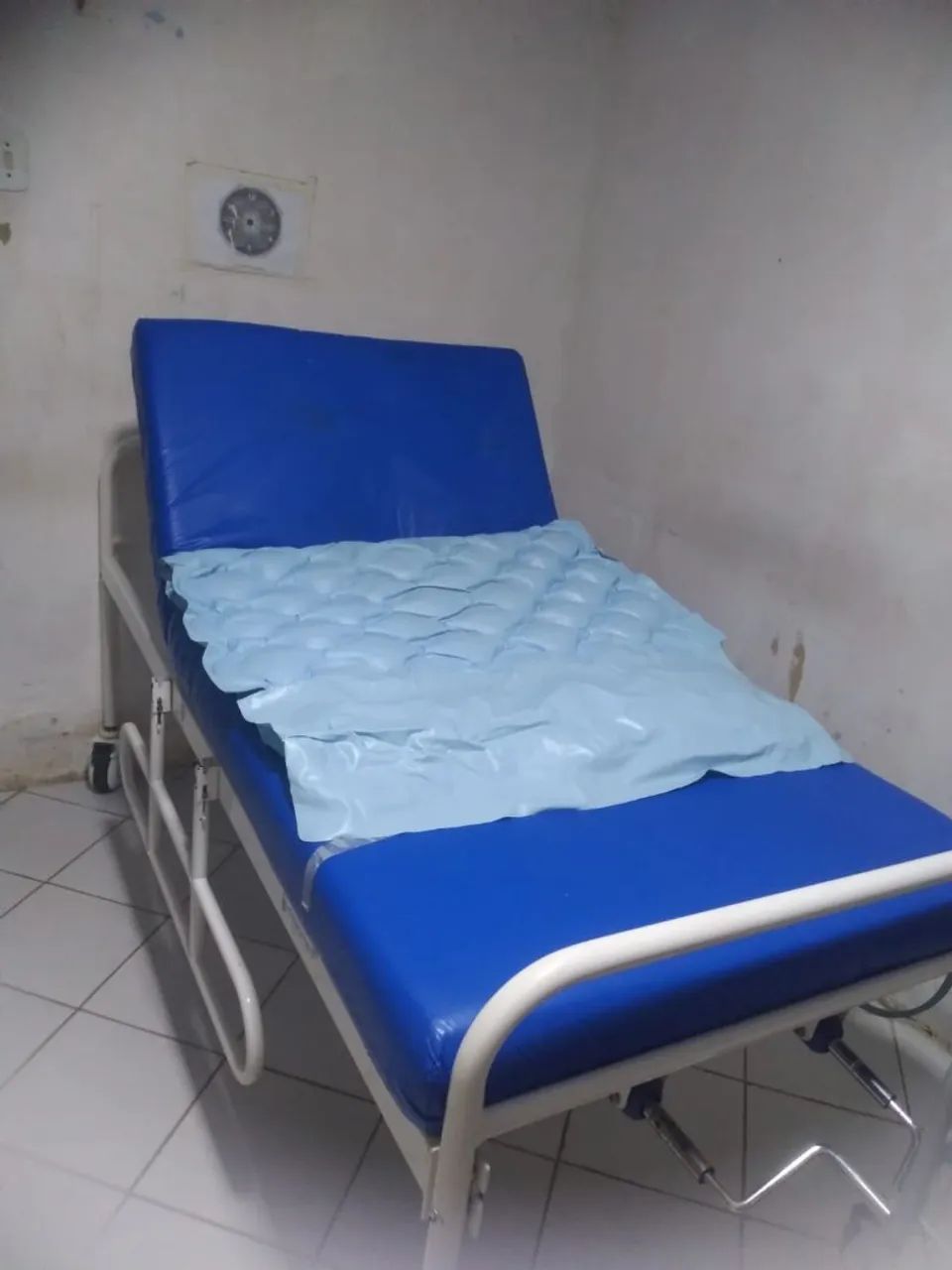 Cama Hospitalar + Colchão - Foto 2