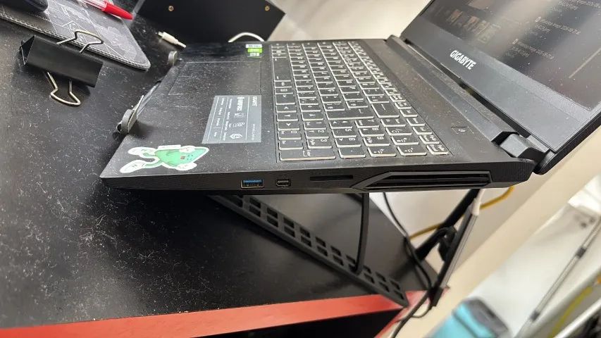 Notebook Gigabyte i5 rtx 3060 512 gb ssd  - Foto 4