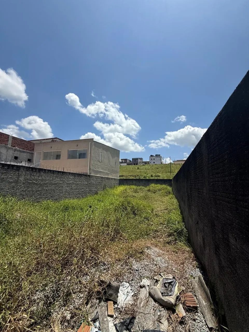 TERRENO EM CARPINA