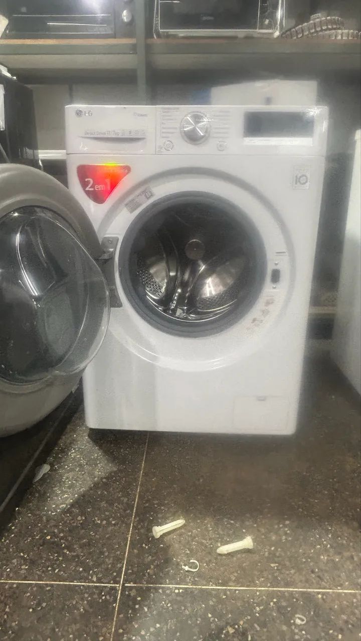 Lava e seca LG