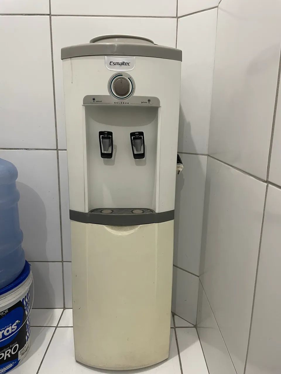 Gelágua Esmaltec