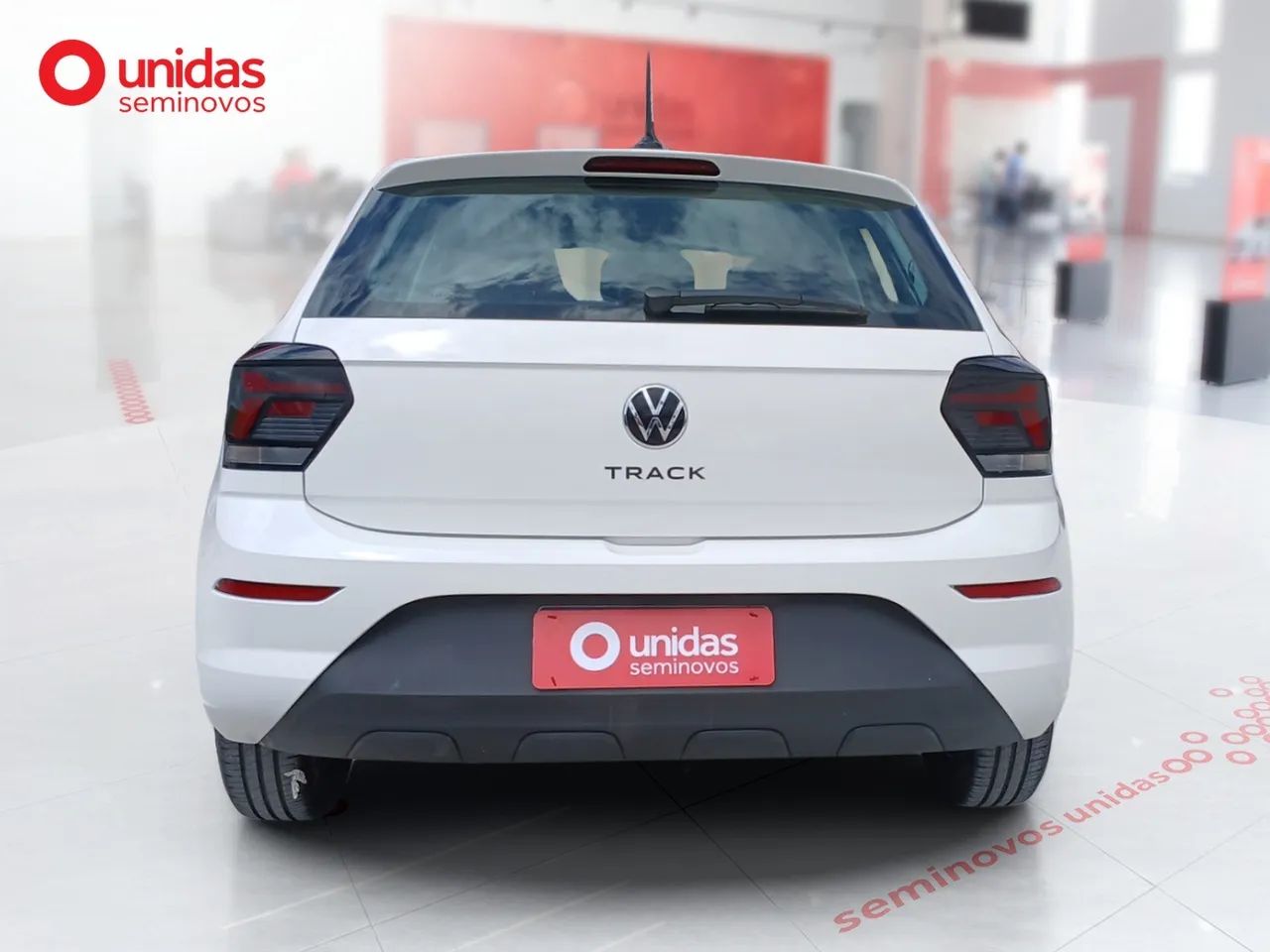 Volkswagen Polo Track 1.0 Flex 12V 5p, foto 8 de 16