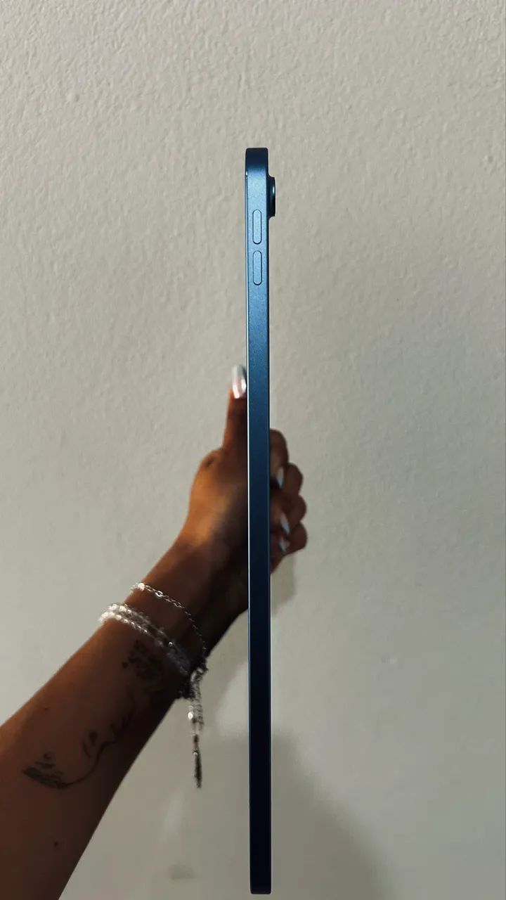 iPad A16 256GB 11? Azul - 6 Meses de Uso - Foto 2