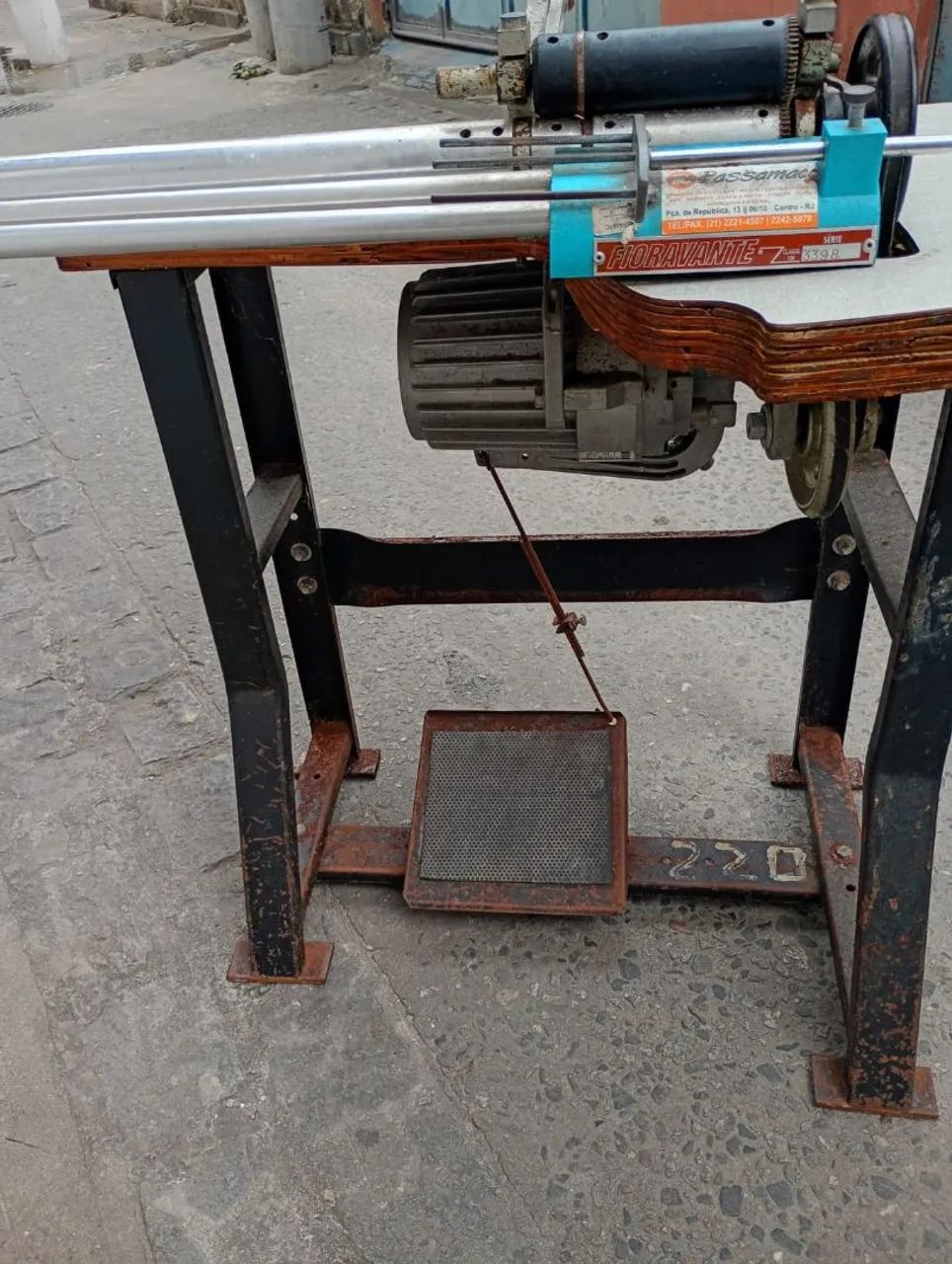 VENDO MÁQUINA DE CORTAR VIES - Foto 2