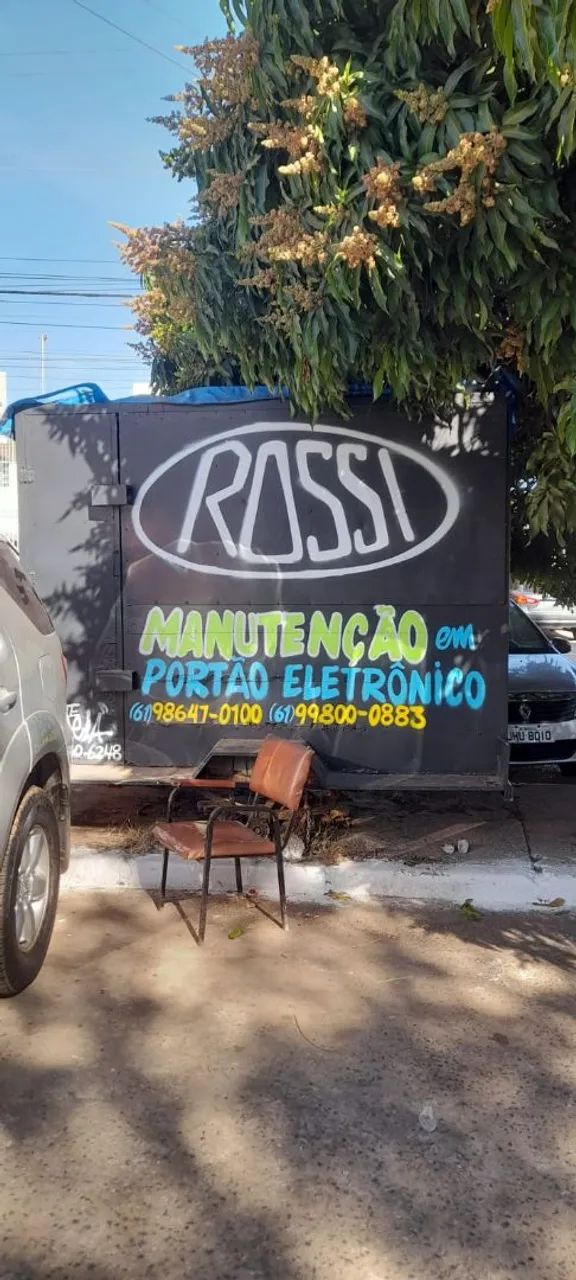 Vende se um treiler 
