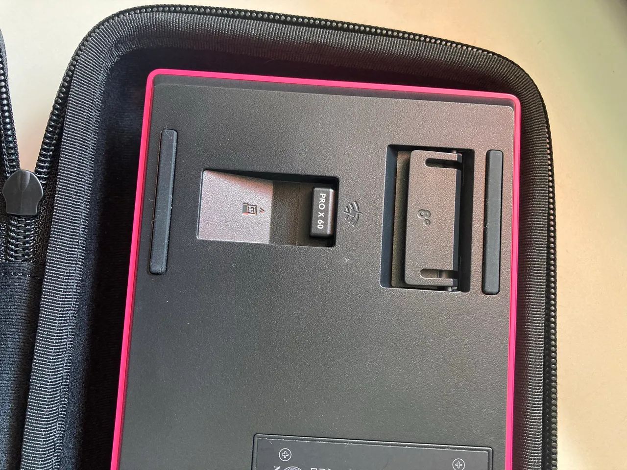 Logitech Pro X 60 TKL - NOVO - Foto 2