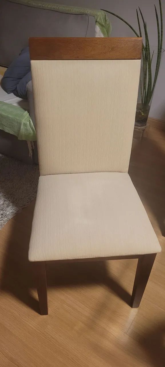 Conjunto de Mesa e 6 cadeiras  - Foto 4