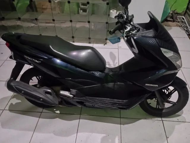 PCX 2018 10:700 COM ALARME