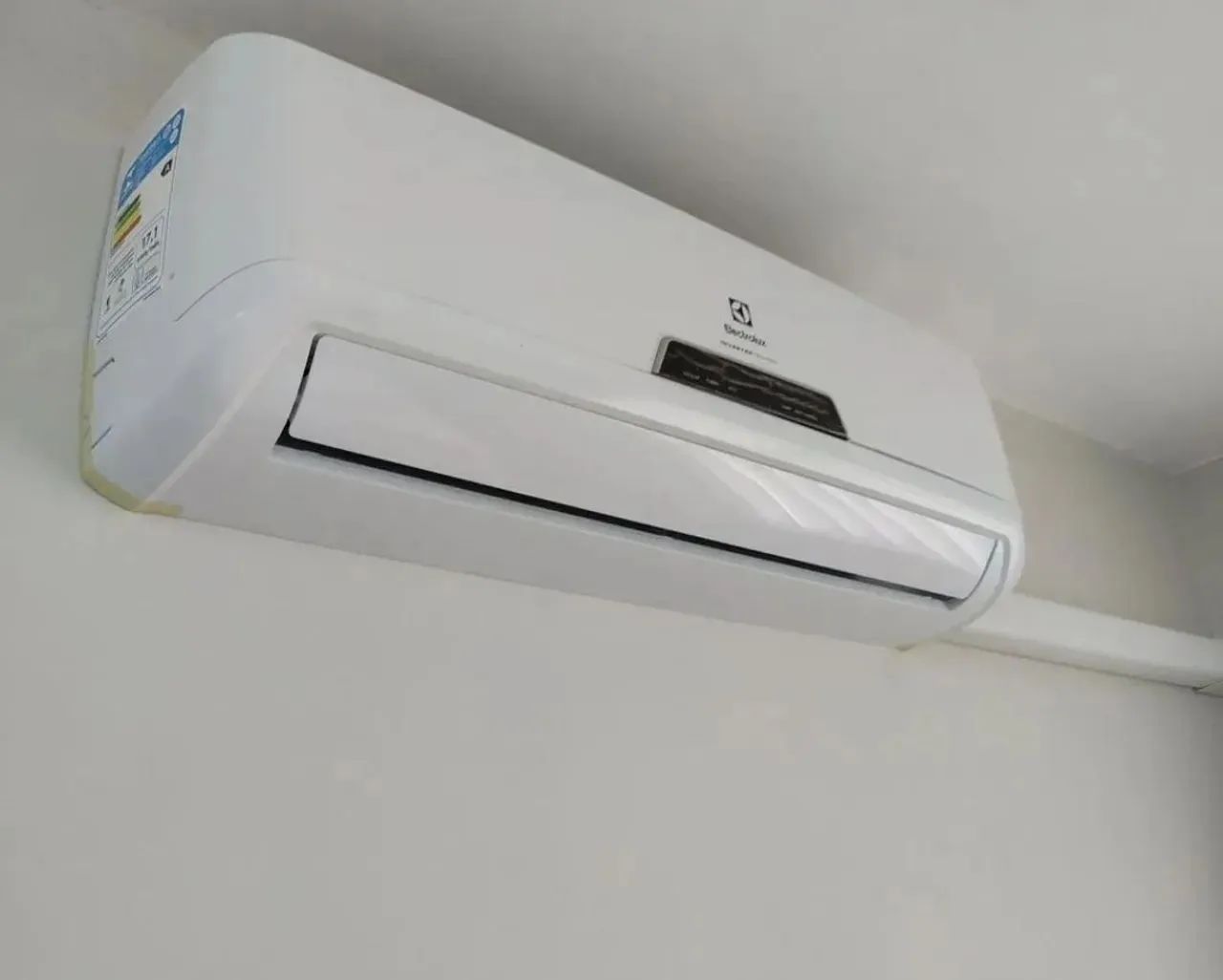 Ar Condicionado Split Eletrolux 12 Bttus - Foto 2