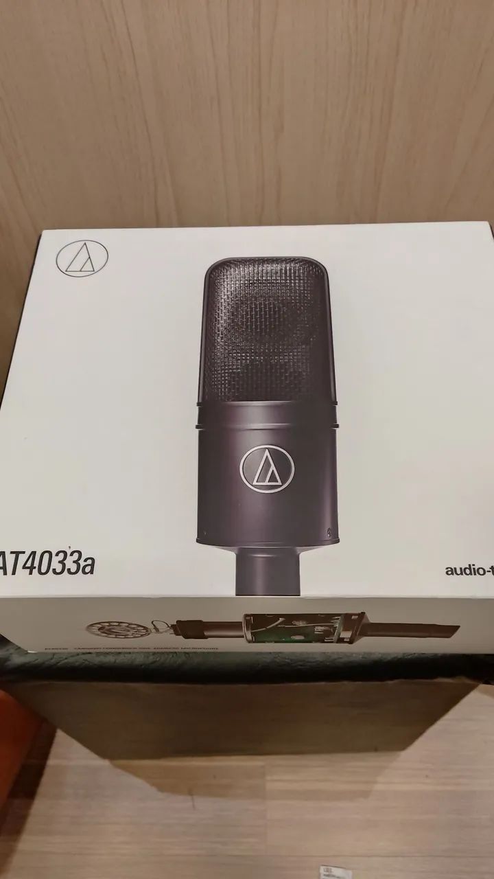 Audio Technica 4033 <br><br>R$2800