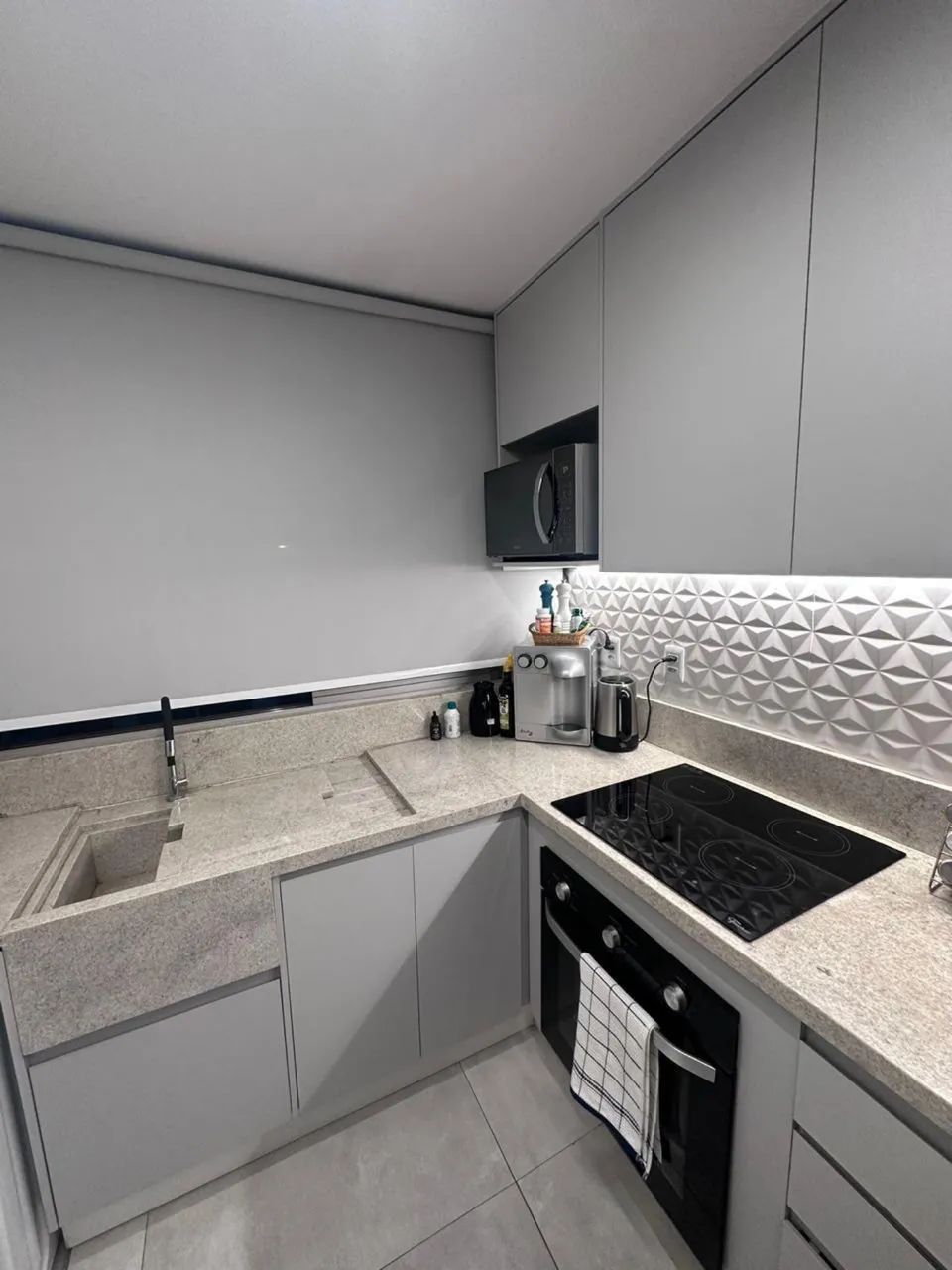 Vendo apt 2/4 reformado com elevador Hyara Center Sobradinho - Foto 2