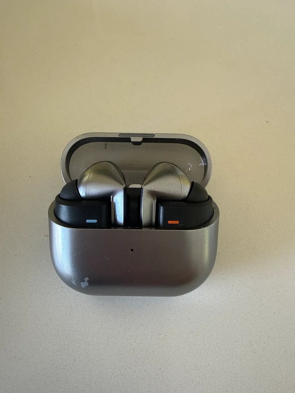 Galaxy buds 3 pro original.