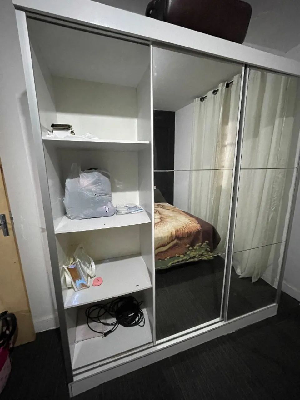 Guarda roupa casal espelhado  - Foto 2