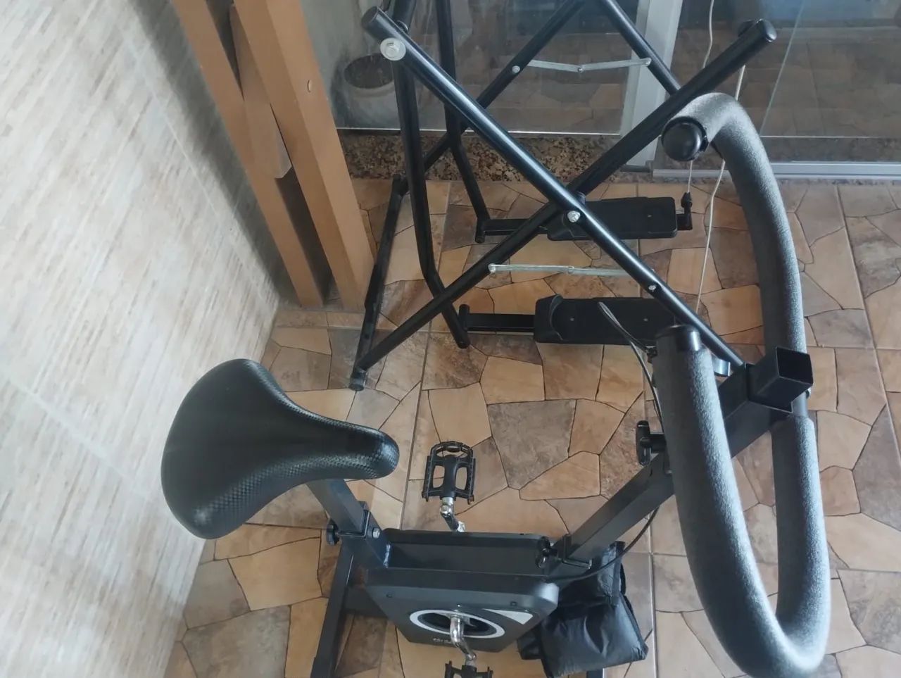 Vende-se Bicicleta ergométrica e Simulador de caminhada  - Foto 2