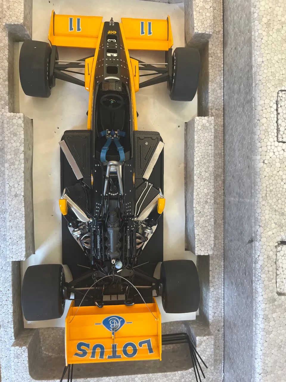 Satoru Nakajima F1 Team Lotus Type 99T Japanese GP 1987 Autoart